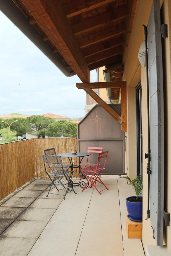 Apartamento Uzes Centre La Terrasse Des Capucines Avec Garage Privee Exterior foto