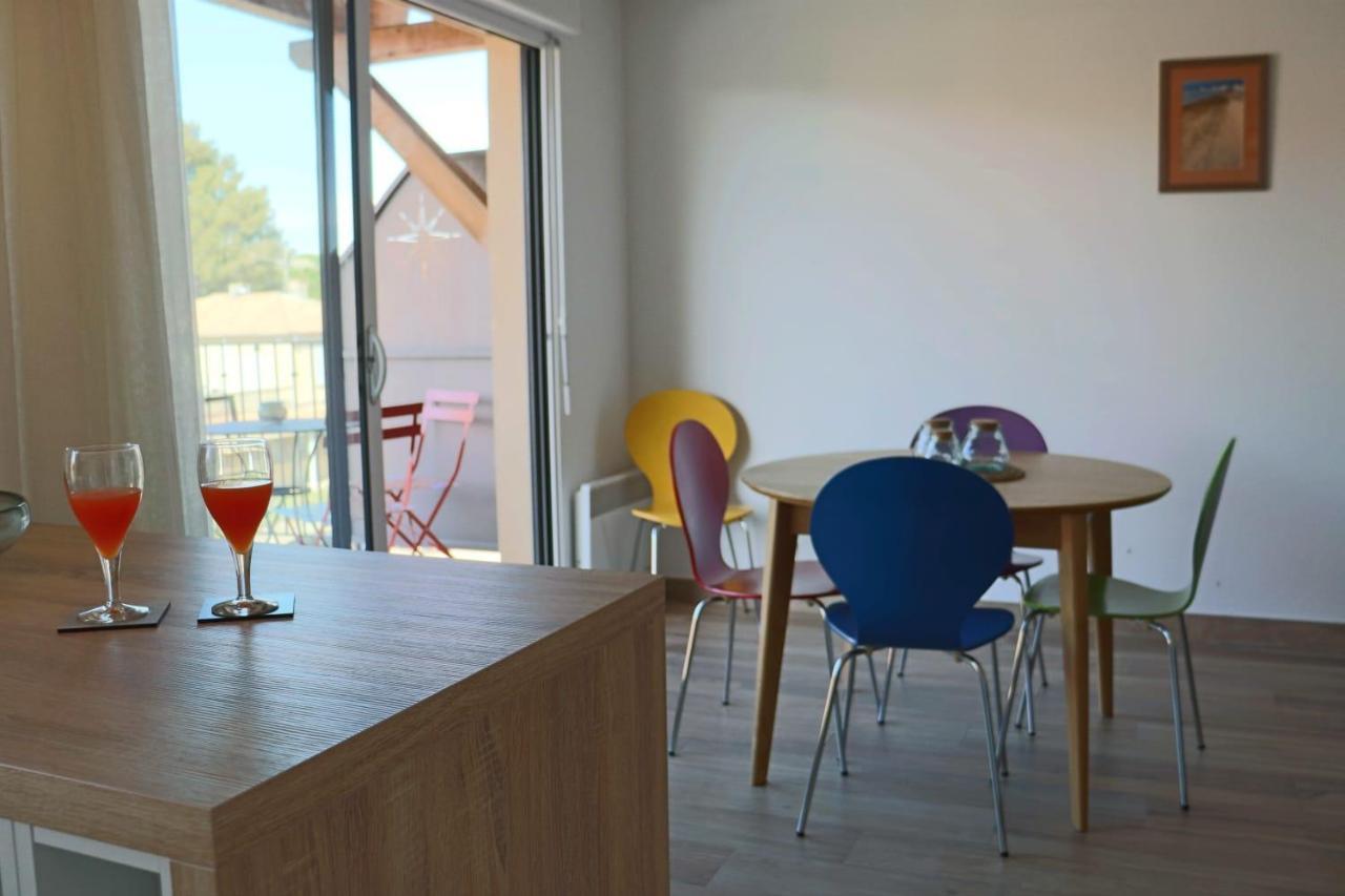 Apartamento Uzes Centre La Terrasse Des Capucines Avec Garage Privee Exterior foto