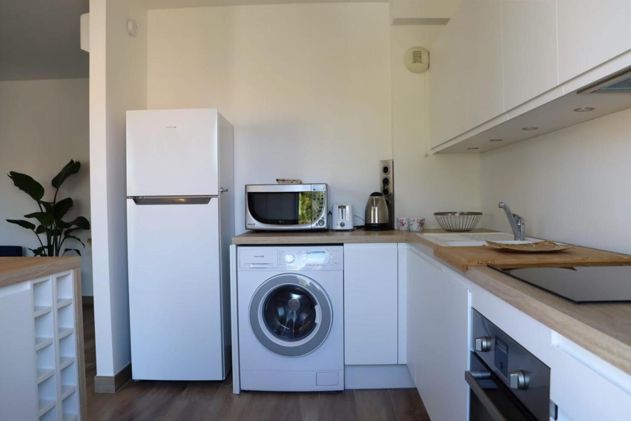 Apartamento Uzes Centre La Terrasse Des Capucines Avec Garage Privee Exterior foto
