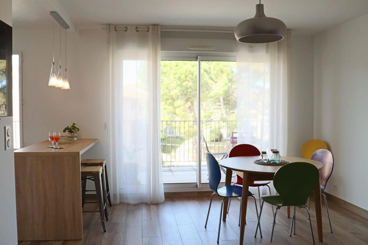 Apartamento Uzes Centre La Terrasse Des Capucines Avec Garage Privee Exterior foto